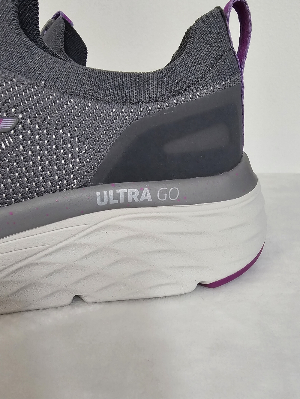 Skechers Womens Max Cushioning Elite Gray Purple Ultra Go Slip On Athletic Shoe - Picture 4 of 12